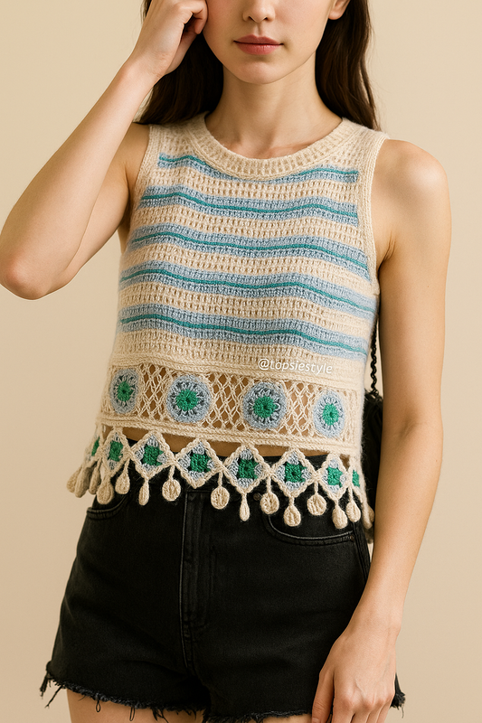 Coastal Breeze Oczy Crochet Tassel Top